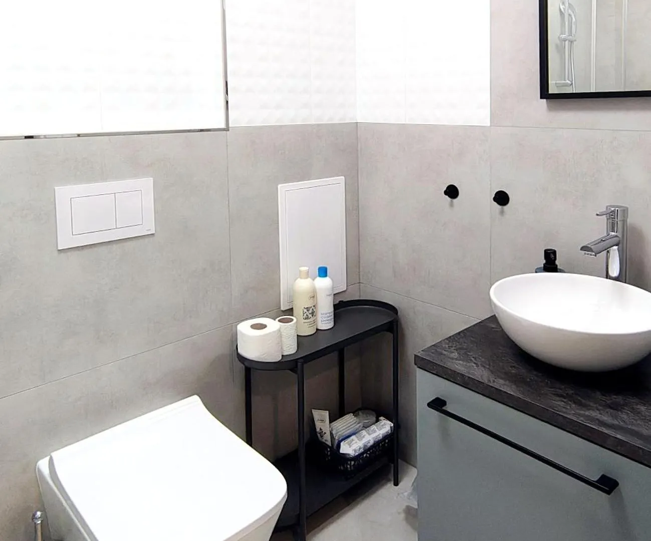 Falcon Apartment 6 Metro Sgh Varsovie